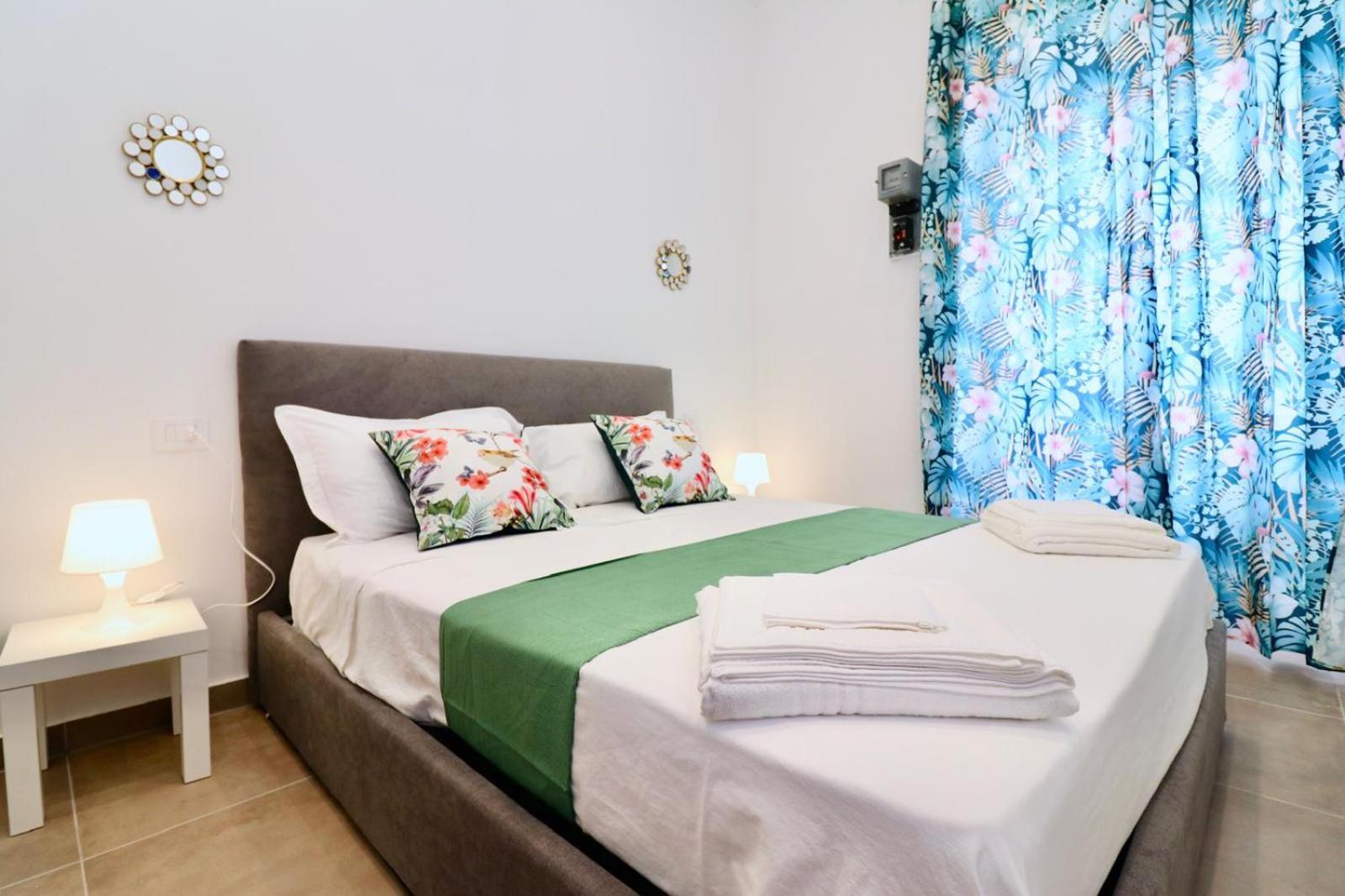 Fly Zone Naples Bed & Breakfast Екстериор снимка